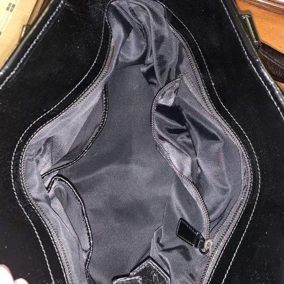 AUTHENTIC Burberry Nova Check handbag. - Picture 3 of 4